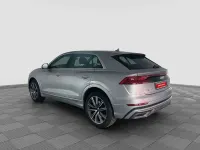 Usata Audi Q8 Sport 286 CV (210 kW) 2020 Argento floret SUV