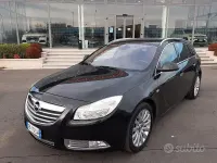 Usata Opel Insignia 160 CV (117 kW) 2010 Nero Station wagon