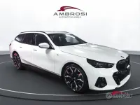 Nuova BMW 530 M Sport 299 CV (219 kW) 2026 Bianco Station wagon
