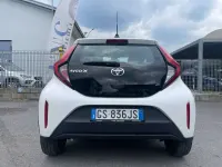 Usata Toyota Aygo X Active 72 CV (52 kW) 2023 Bianco SUV