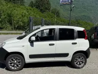 Usata Fiat Panda 4x4 Pop 85 CV (62 kW) 2019 Bianco Utilitaria