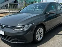 Usata VW Golf VIII Life 110 CV (80 kW) 2022 Grigio Berlina