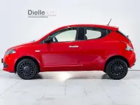 Usata Lancia Ypsilon Silver 95 CV (69 kW) 2023 Rosso Utilitaria