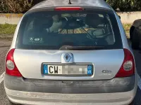 Usata Renault Clio II 58 CV (42 kW) 2005 Grigio Berlina