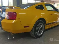 Usata Ford Mustang 212 CV (155 kW) 2006 Giallo Berlina