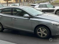 Usata Volvo V40 Business Edition 120 CV (88 kW) 2017 Grigio Berlina