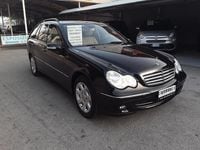 Usata Mercedes C220 Elegance 150 CV (110 kW) 2006 Nero Station wagon