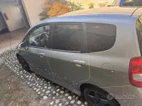 Usata Honda Jazz 83 CV (61 kW) 2004 Grigio Utilitaria