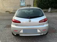 Usata Alfa Romeo 147 105 CV (77 kW) 2007 Grigio Utilitaria