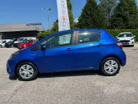 Usata Toyota Yaris Hybrid Active 101 CV (74 kW) 2019 Blu/azzurro Berlina