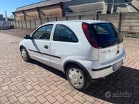Usata Opel Corsa 69 CV (50 kW) 2007 Bianco Utilitaria