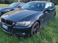 Usata BMW 318 143 CV (105 kW) 2009 Nero Station wagon