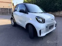 Usata Smart ForTwo Electric Drive Edition #1 60 kW (82 CV) 2021 Bianco Berlina
