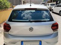 Usata VW Polo 65 CV (47 kW) 2019 Grigio Utilitaria