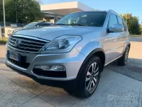 Usata SsangYong Rexton 155 CV (114 kW) 2013 Grigio SUV
