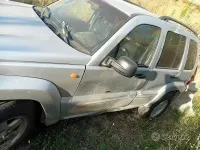 Usata Jeep Cherokee 143 CV (105 kW) 2004 SUV