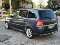 Usata Opel Zafira 150 CV (110 kW) 2009 Monovolume