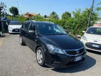Usata Kia Ceed 90 CV (66 kW) 2013 Nero Utilitaria