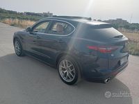 Usata Alfa Romeo Stelvio 280 CV (205 kW) 2018 Blu SUV