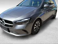 Usata Mercedes 180 Advanced 116 CV (85 kW) 2023 Grigio Berlina