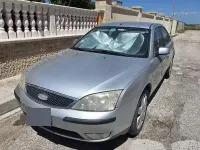 Usata Ford Mondeo 131 CV (96 kW) 2004 Grigio Berlina
