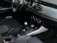 Usata Alfa Romeo Giulietta 105 CV (77 kW) 2011 Grigio Utilitaria