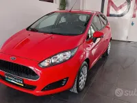 Usata Ford Fiesta Titanium 95 CV (69 kW) 2017 Rosso Utilitaria