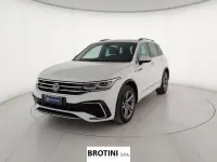 Usata VW Tiguan R-line 150 CV (110 kW) 2023 Bianco metallizzato SUV