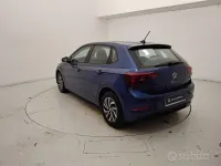 Usata VW Polo Life 95 CV (69 kW) 2025 Blu Utilitaria
