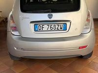 Usata Lancia Ypsilon 60 CV (44 kW) 2007 Grigio Utilitaria