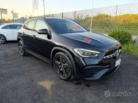 Usata Mercedes GLA200 Premium 150 CV (110 kW) 2022 Nero SUV