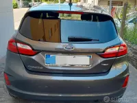 Usata Ford Fiesta Titanium 75 CV (55 kW) 2023 Grigio Utilitaria
