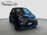 Usata Smart ForTwo Electric Drive Passion 41 kW (56 CV) 2022 Nero Berlina