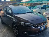 Usata Fiat Tipo Lounge 120 CV (88 kW) 2016 Marrone Berlina