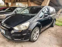 Begagnad Ford S-MAX S 140 HK (102 kW) 2008 Svart Minibuss