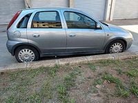 Usata Opel Corsa 58 CV (42 kW) 2003 Grigio Utilitaria