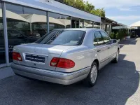 Usata Mercedes E200 1998 Argento