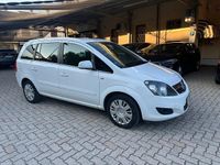 Usata Opel Zafira 150 CV (110 kW) 2013 Bianco Monovolume