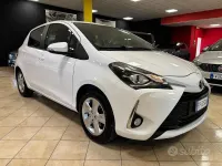Usata Toyota Yaris 69 CV (50 kW) 2018 Bianco Berlina