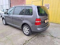 Usata VW Touran Highline 105 CV (77 kW) 2005 Grigio scuro Monovolume