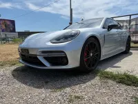 Usata Porsche Panamera Turbo 550 CV (404 kW) 2017 Argento Utilitaria