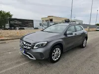 Usata Mercedes GLA180 Business 109 CV (80 kW) 2018 Grigio SUV