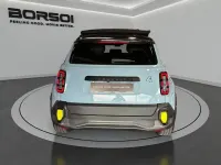 Nuova Renault 4 E-Tech Komfort 110 kW (150 CV) 2026 Blu celeste / tetto nero SUV