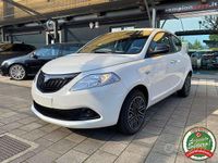 Usata Lancia Ypsilon 77 CV (56 kW) 2024 Bianco Utilitaria