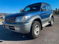 Usata Toyota Land Cruiser 163 CV (119 kW) 2000 Blu Station wagon