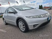 Usata Honda Civic 140 CV (102 kW) 2007 Grigio Berlina
