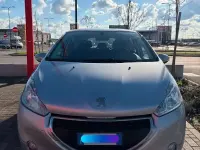 Usata Peugeot 208 2014 Grigio Utilitaria