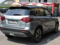 Usata Suzuki Vitara 140 CV (102 kW) 2019 Grigio SUV