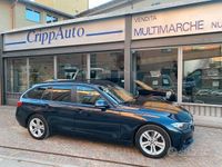 Usata BMW 318 143 CV (105 kW) 2015 Blu Station wagon