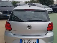Usata VW Polo Trendline 75 CV (55 kW) 2017 Grigio Berlina